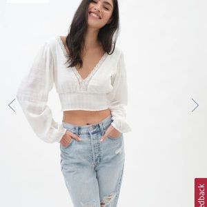 Aeropostale White Lace Peasant Top